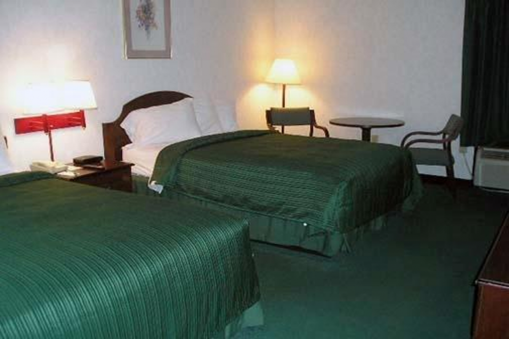 Quality Inn & Suites Thomasville-High Point 8/23