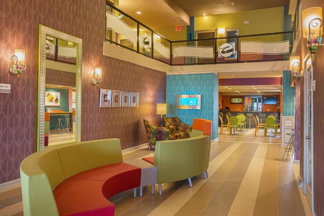 Clarion Inn & Suites Evansville Eastland Area 14/29