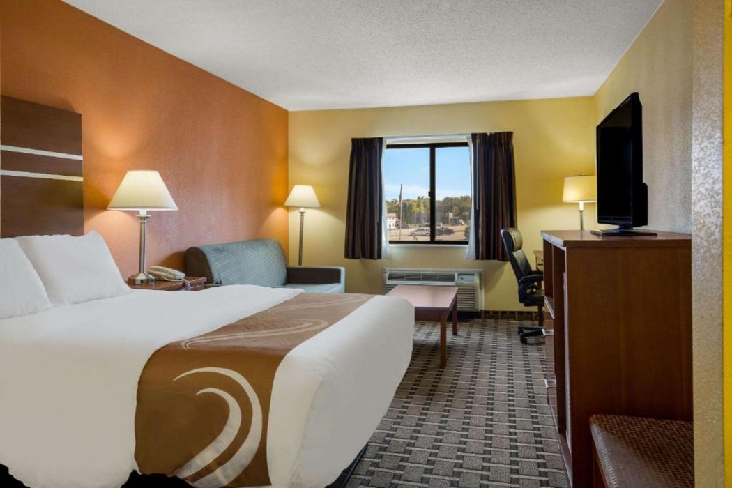 Quality Inn Ashland I-70 and US 250 9/31