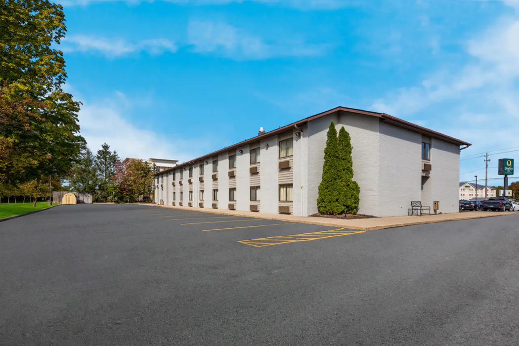 Quality Inn Ashland I-70 and US 250 2/31