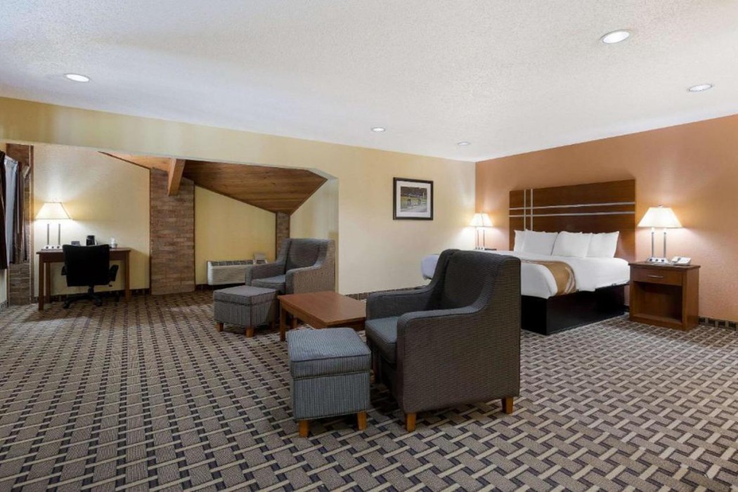 Quality Inn Ashland I-70 and US 250 12/31