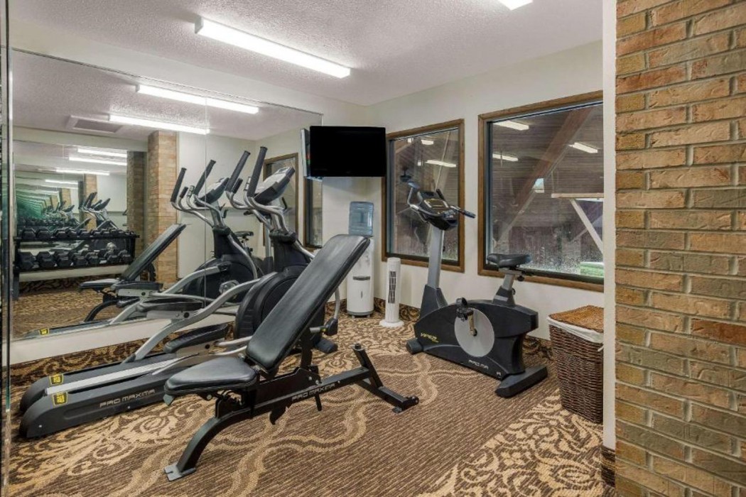 Quality Inn Ashland I-70 and US 250 23/31