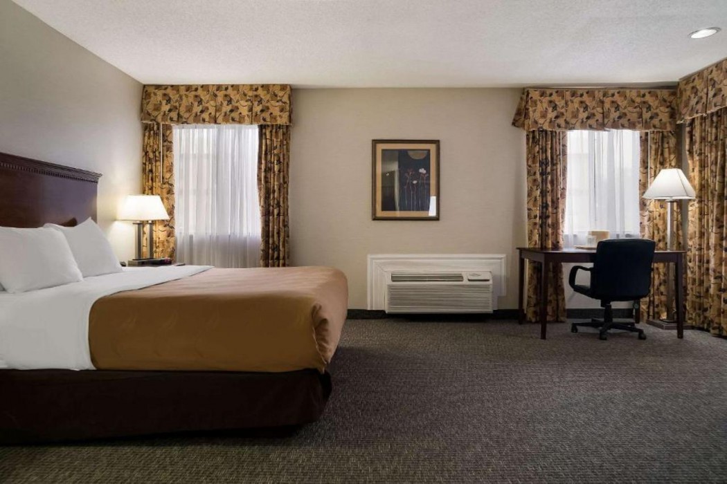 Quality Inn Grand Blanc - Flint South 12/23