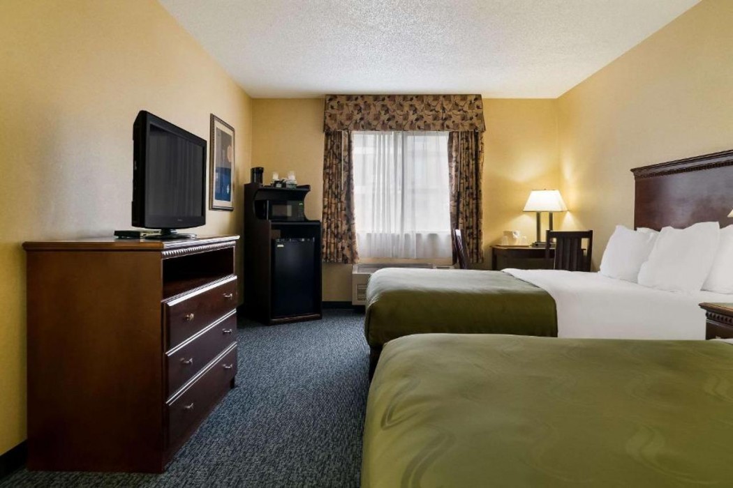 Quality Inn Grand Blanc - Flint South 11/23