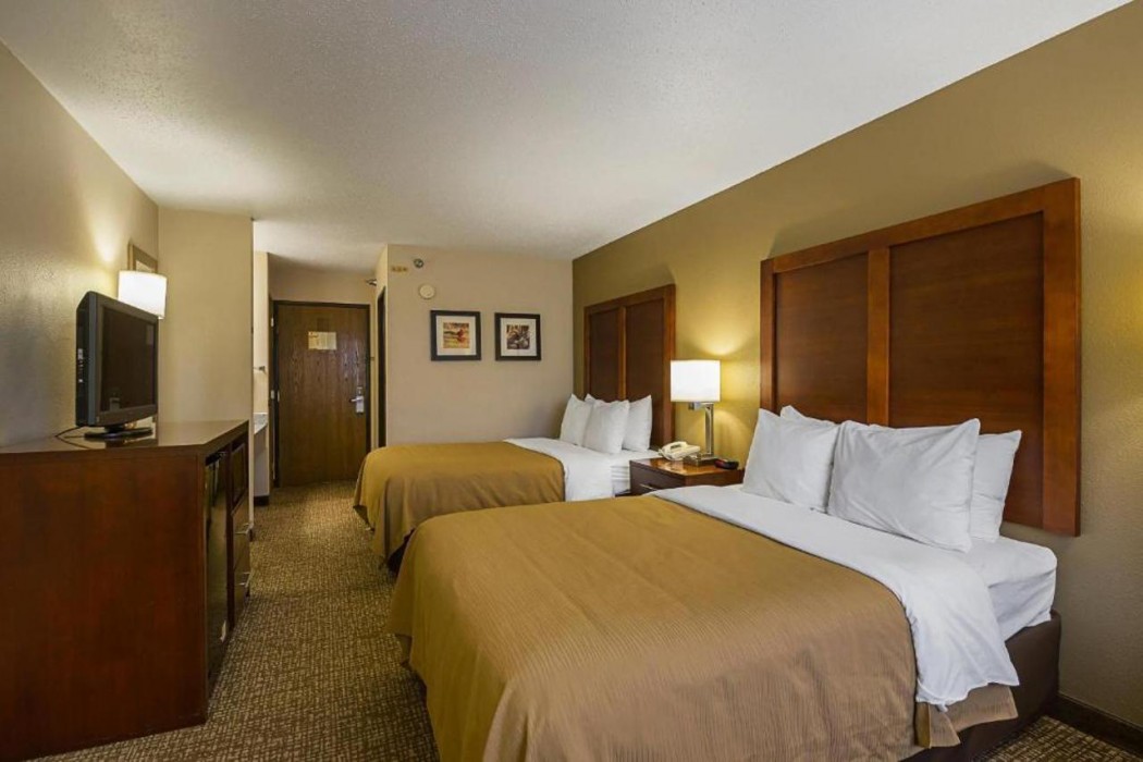 Quality Inn Waverly IA 13/51