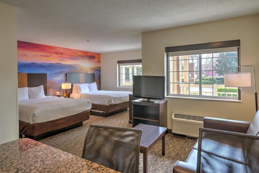LeConte Hotel & Convention Center, an Ascend Collection Hotel 10/35