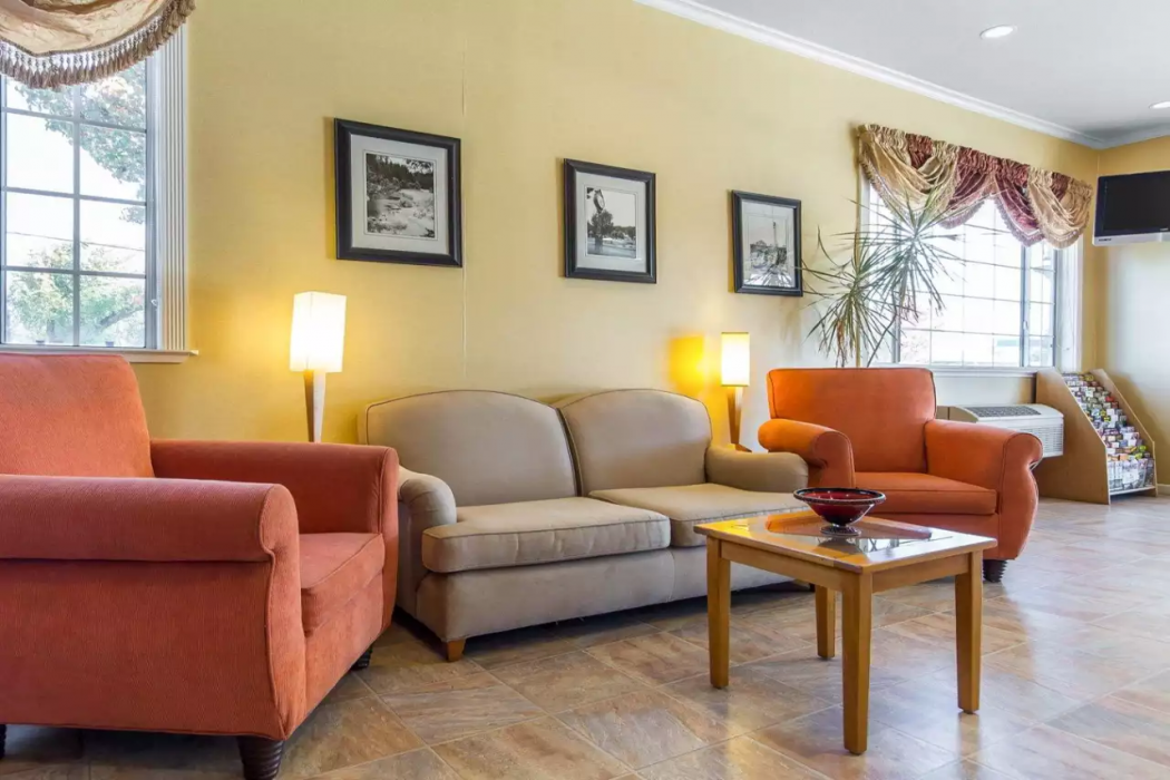 Quality Inn Ukiah, CA 12/43