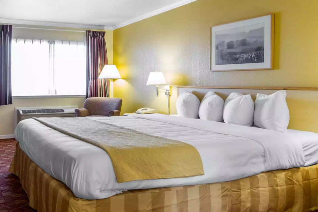 Quality Inn Ukiah, CA 23/43