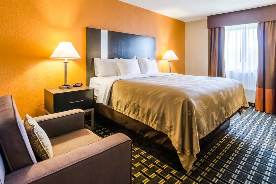 Quality Inn Great Bend 10/34