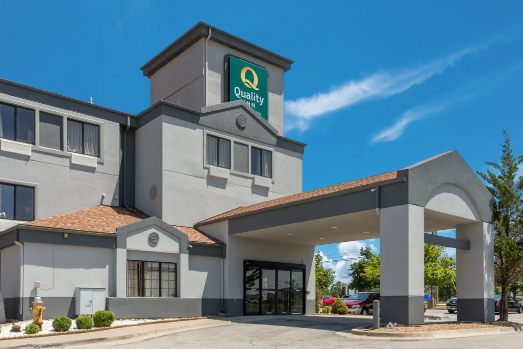 Quality Inn Lees Summit Kansas City 1/23