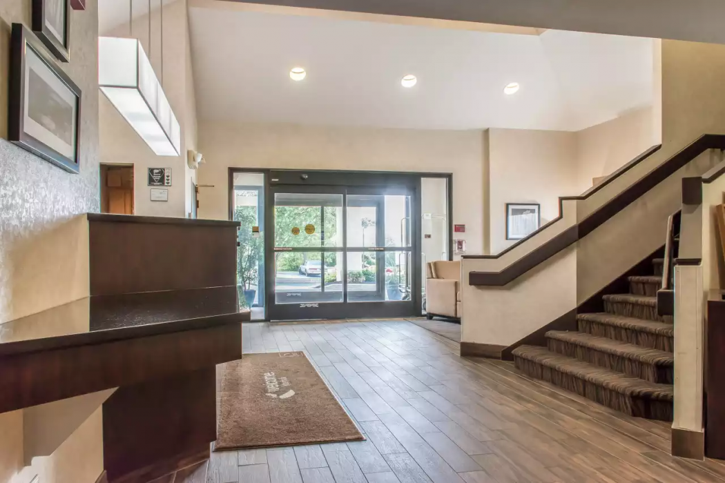 Sleep Inn & Suites of Lancaster County 4/35