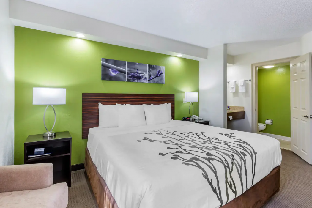 Sleep Inn near Busch Gardens - USF 16/52