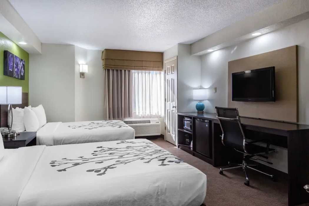 Sleep Inn near Busch Gardens - USF 17/52