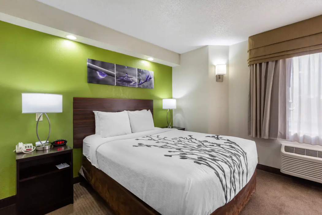 Sleep Inn near Busch Gardens - USF 20/52
