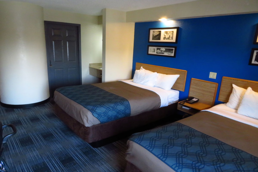 Rodeway Inn Austell Six Flags 10/27