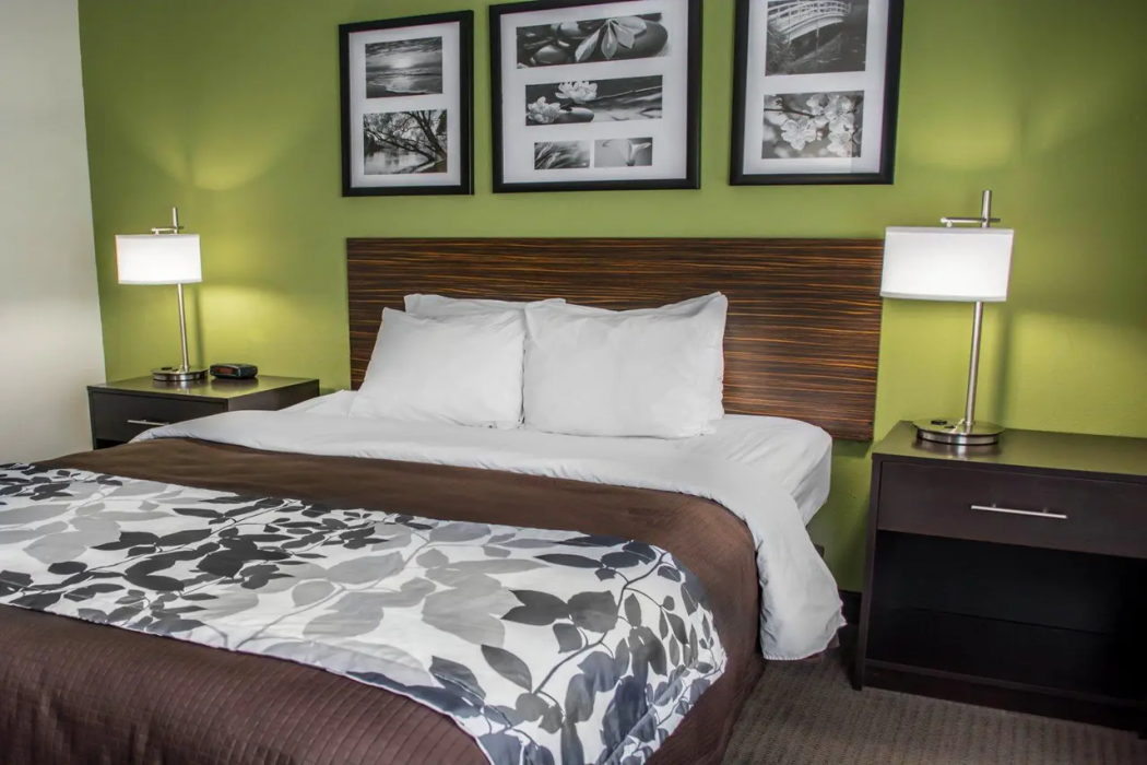Sleep Inn Historic Williamsburg 9/27