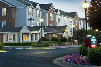 Towneplace Suites Marriott Dulles Airport 1/39