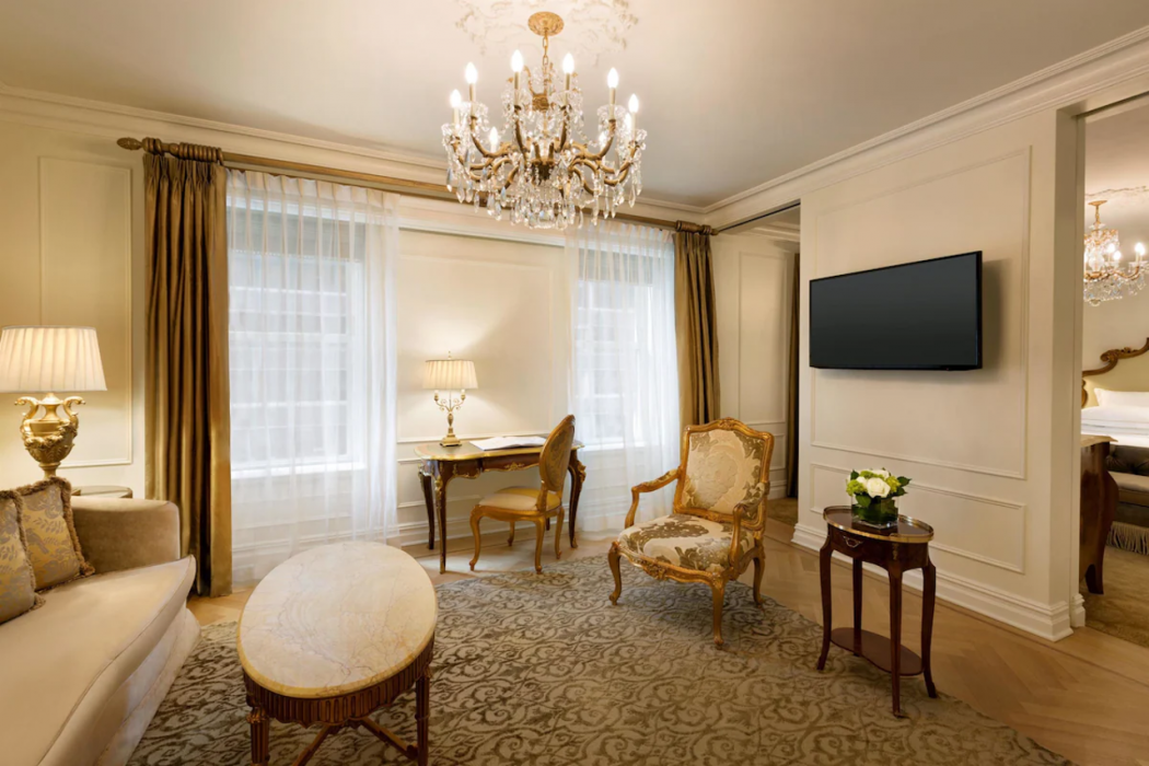 The Plaza, A Fairmont Managed Hotel 25/76