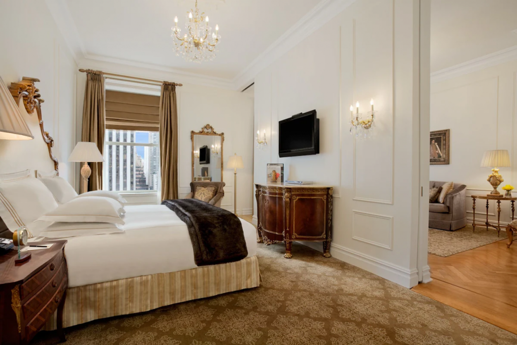 The Plaza, A Fairmont Managed Hotel 24/76