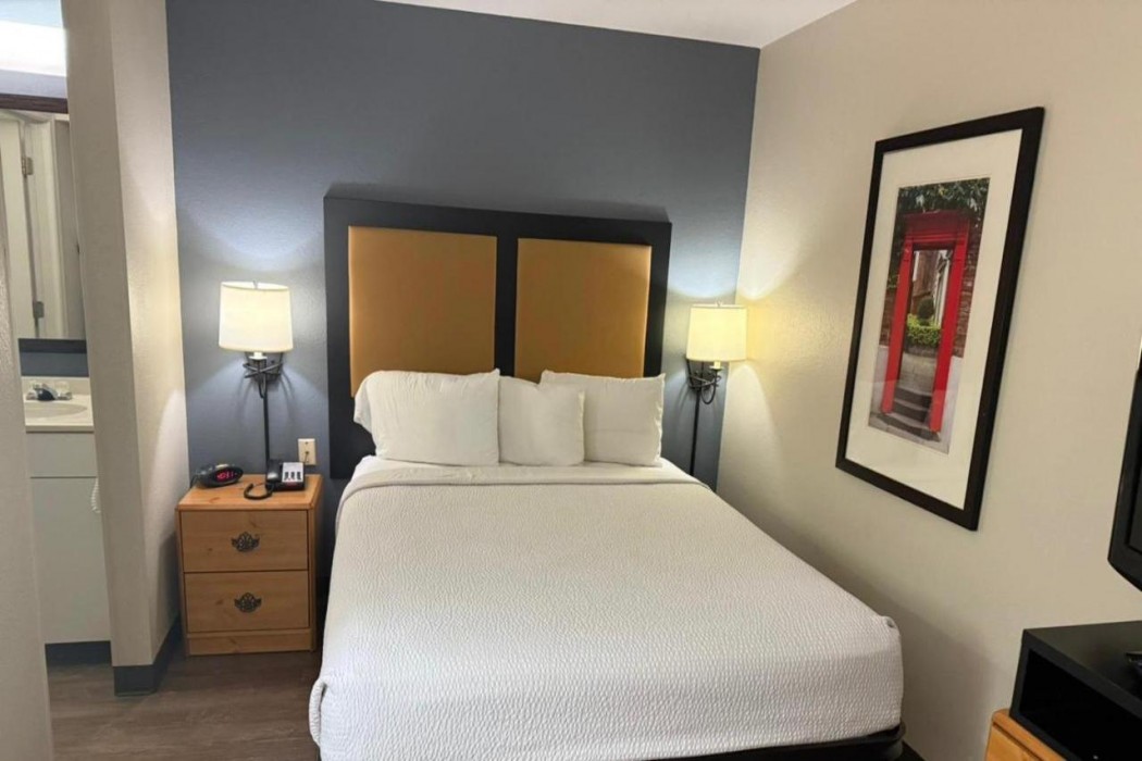 MainStay Suites Washington Dulles Airport 3/14