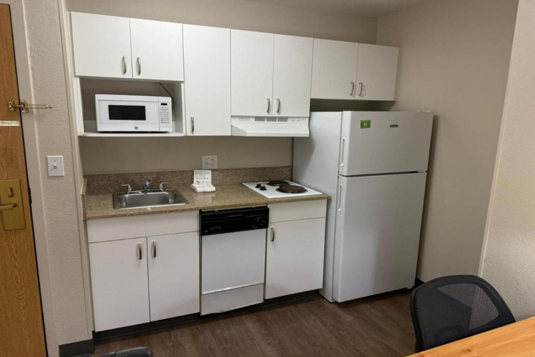 MainStay Suites Washington Dulles Airport 12/14