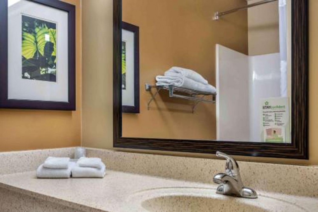 MainStay Suites Washington Dulles Airport 7/14