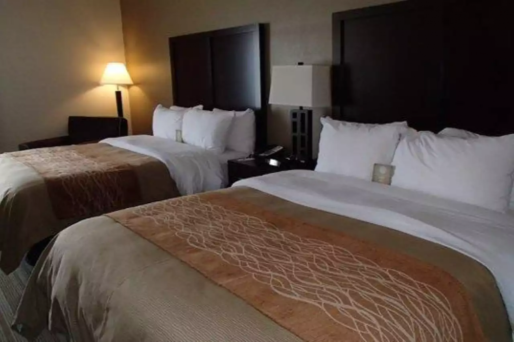 Comfort Inn Blairsville Butternut Creek 8/23
