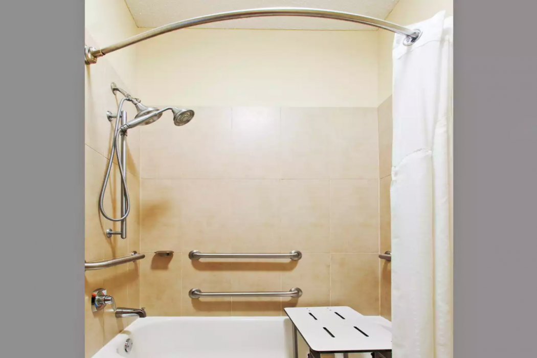 Comfort Inn Blairsville Butternut Creek 12/23