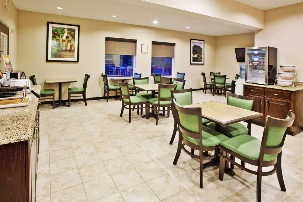 Comfort Inn Blairsville Butternut Creek 14/23