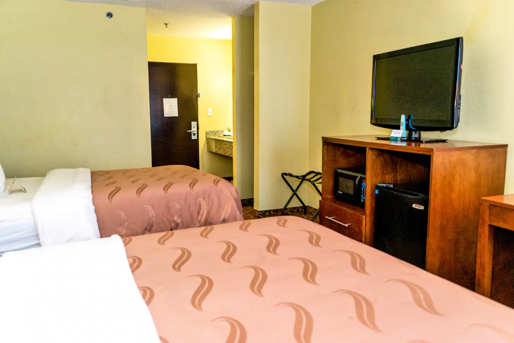 Quality Inn Whiteville North 14/37