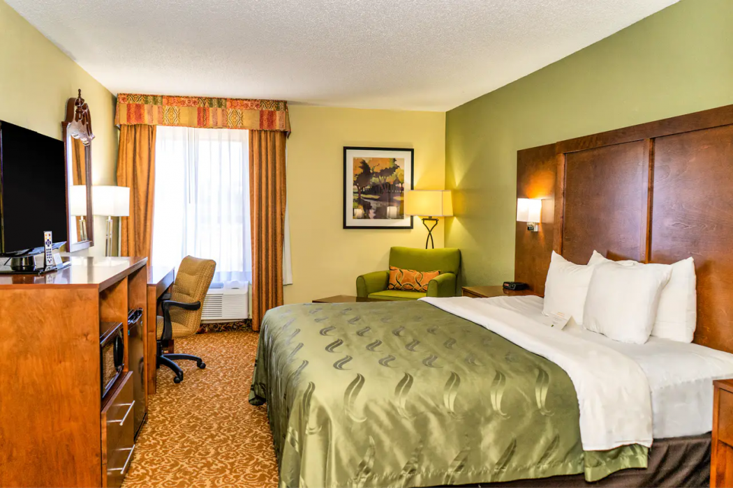 Quality Inn Whiteville North 16/37