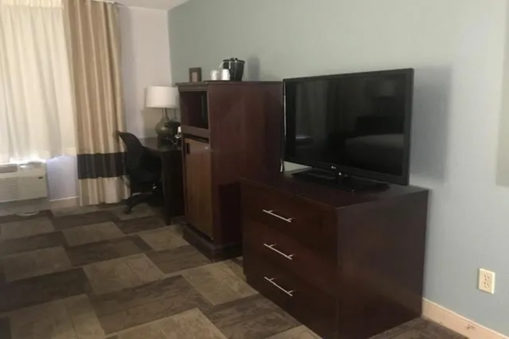 Wyndham Garden Newark/Fremont Silicon Valley 6/17