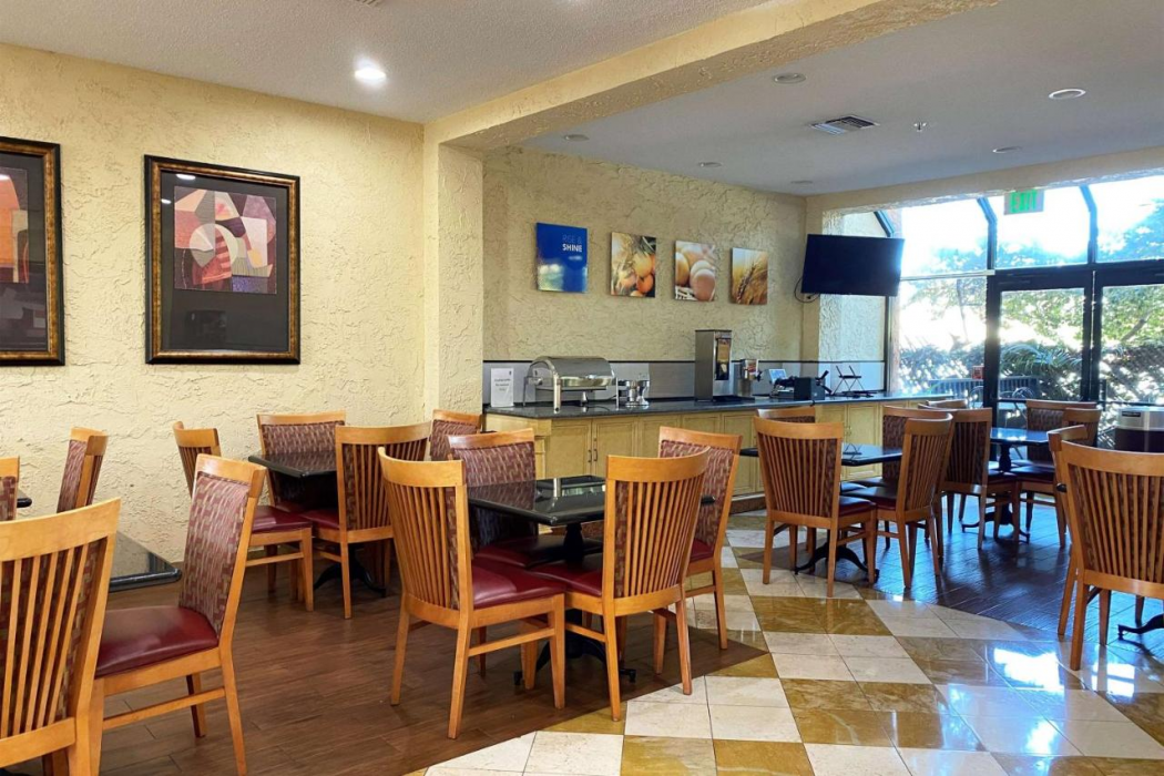 Wyndham Garden Newark/Fremont Silicon Valley 11/17