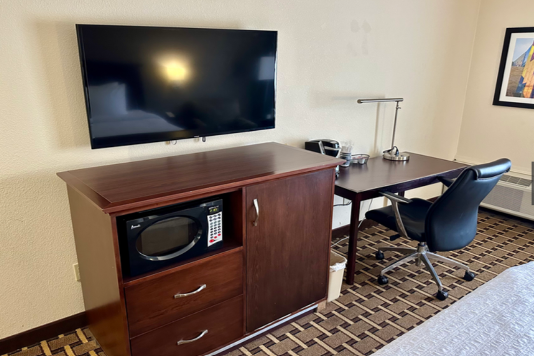 Sonesta Essential Hotels Overland Park 8/18