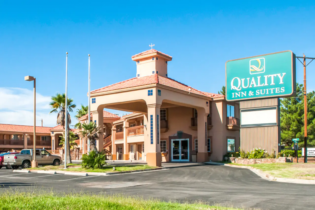 Quality Inn Suites Las Cruces University Area 1/25