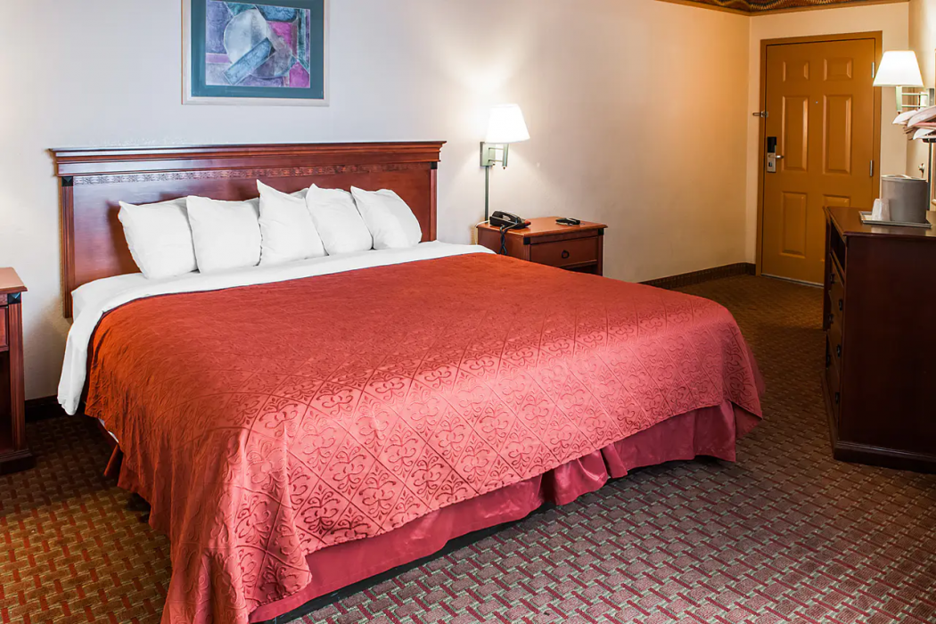 Quality Inn Suites Las Cruces University Area 14/25