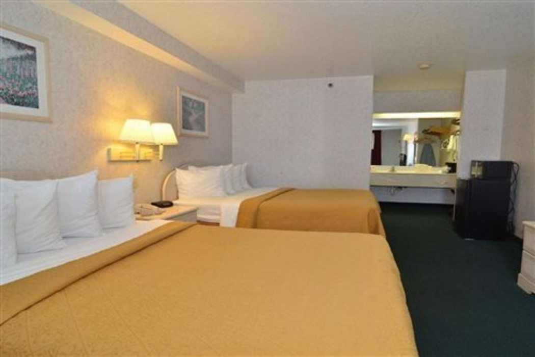 Econo Lodge Downtown South San Antonio TX 10/27