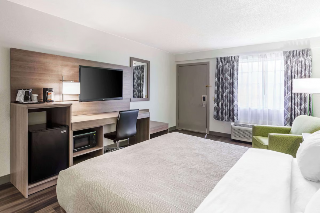 Quality Inn Ripley, WV 10/20