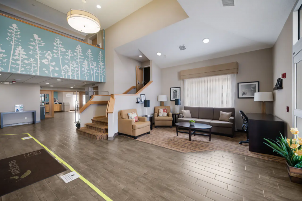 Sleep Inn & Suites Port Clinton 5/22