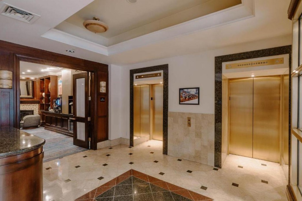 Club Quarters Hotel In Boston 14/25
