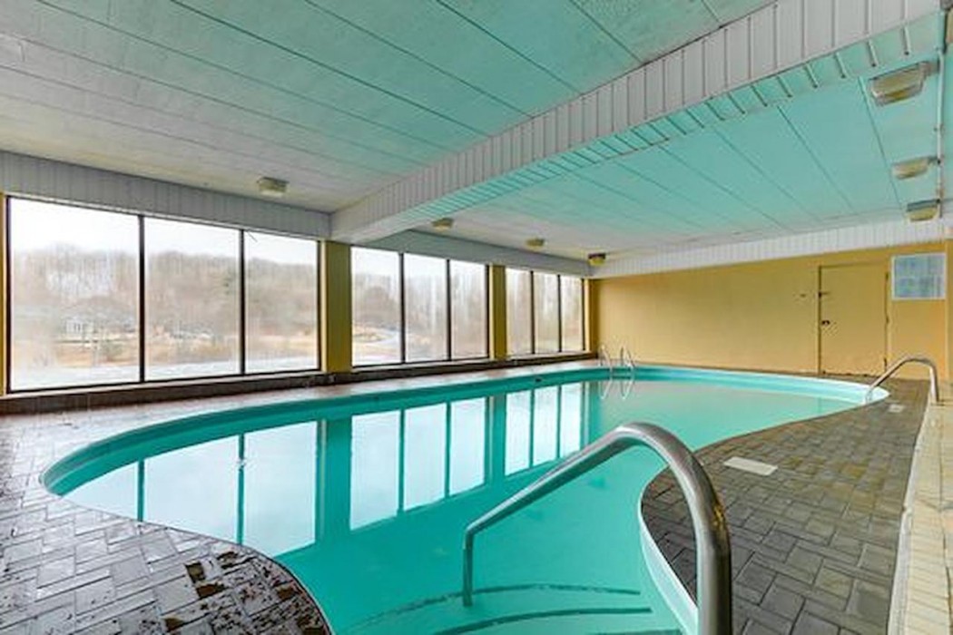Chateau Resort & Conference Center 37/73
