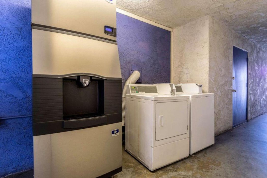 Motel6 Redlands, CA 29/43