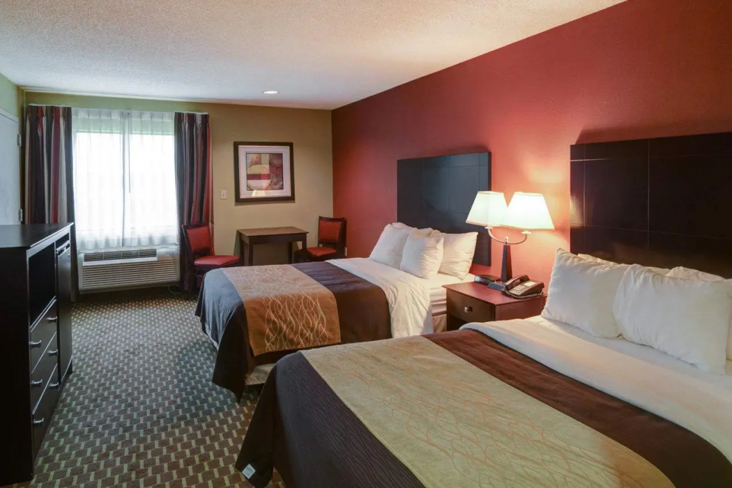 Quality Inn & Suites Pine Bluff, AR 9/23
