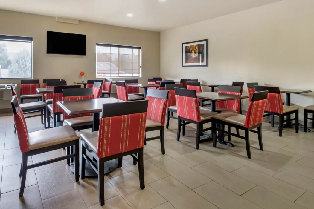 Comfort Inn & Suites Fruita - Grand Junction 22/33