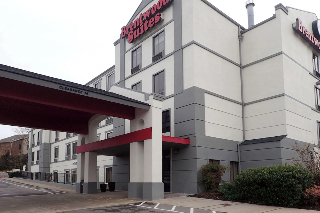 Brentwood Suites Nashville, an Ascend Collection Hotel 2/30