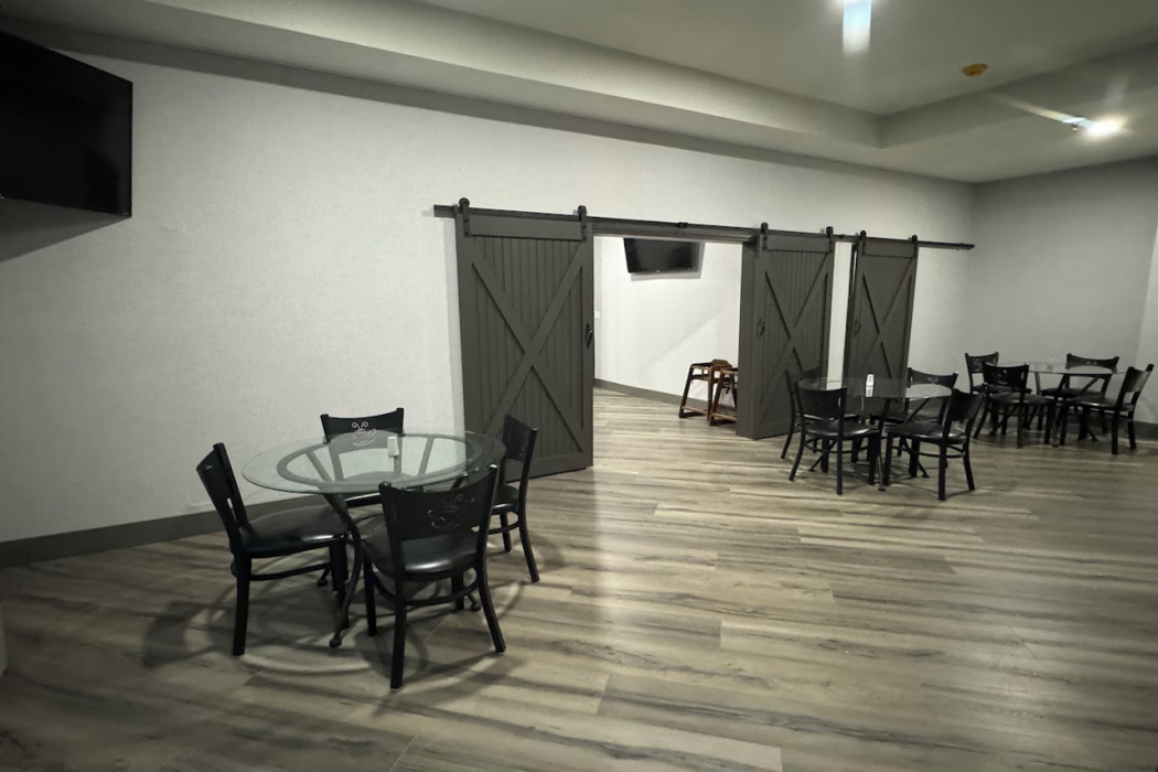 Brentwood Suites Nashville, an Ascend Collection Hotel 20/30