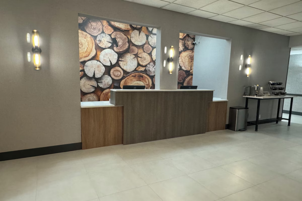 Brentwood Suites Nashville, an Ascend Collection Hotel 4/30