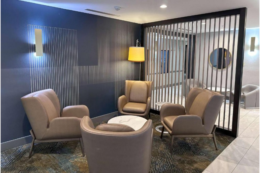 La Quinta Inn & Suites by Wyndham South Bend 5/57