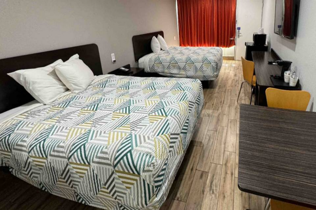 Motel6 Englewood, FL 20/64