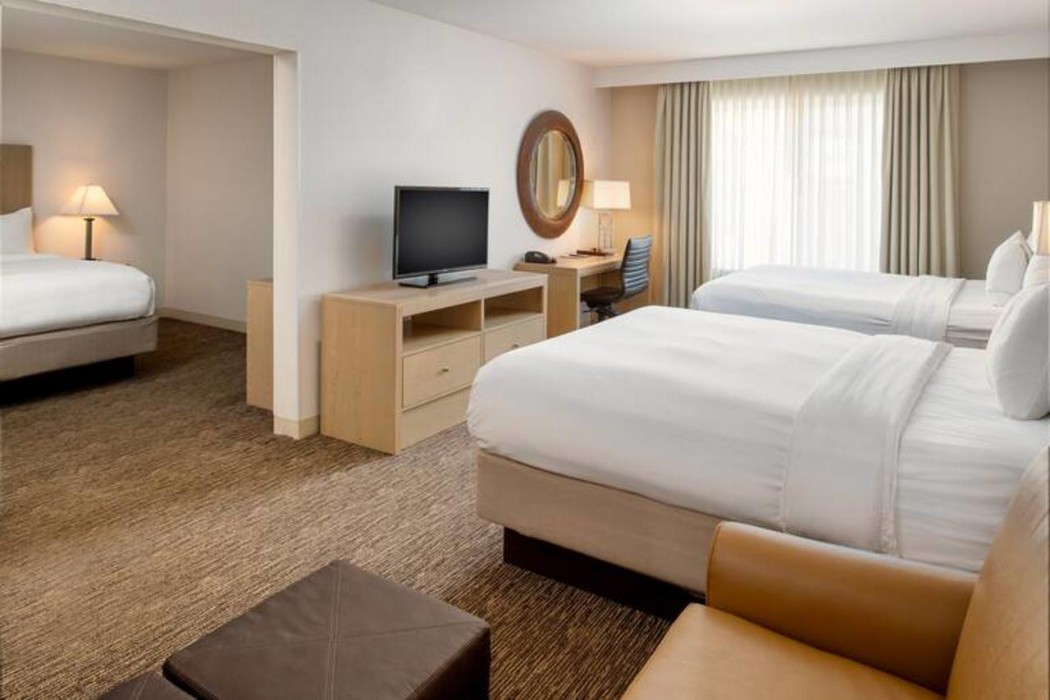 DoubleTree by Hilton Olympia Downtown Capitol District 8/30